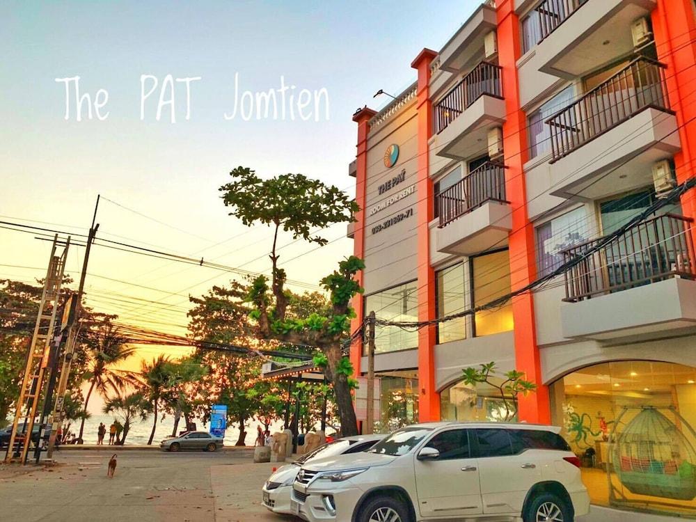 The Pat Hotel Pantai Jomtien Bagian luar foto