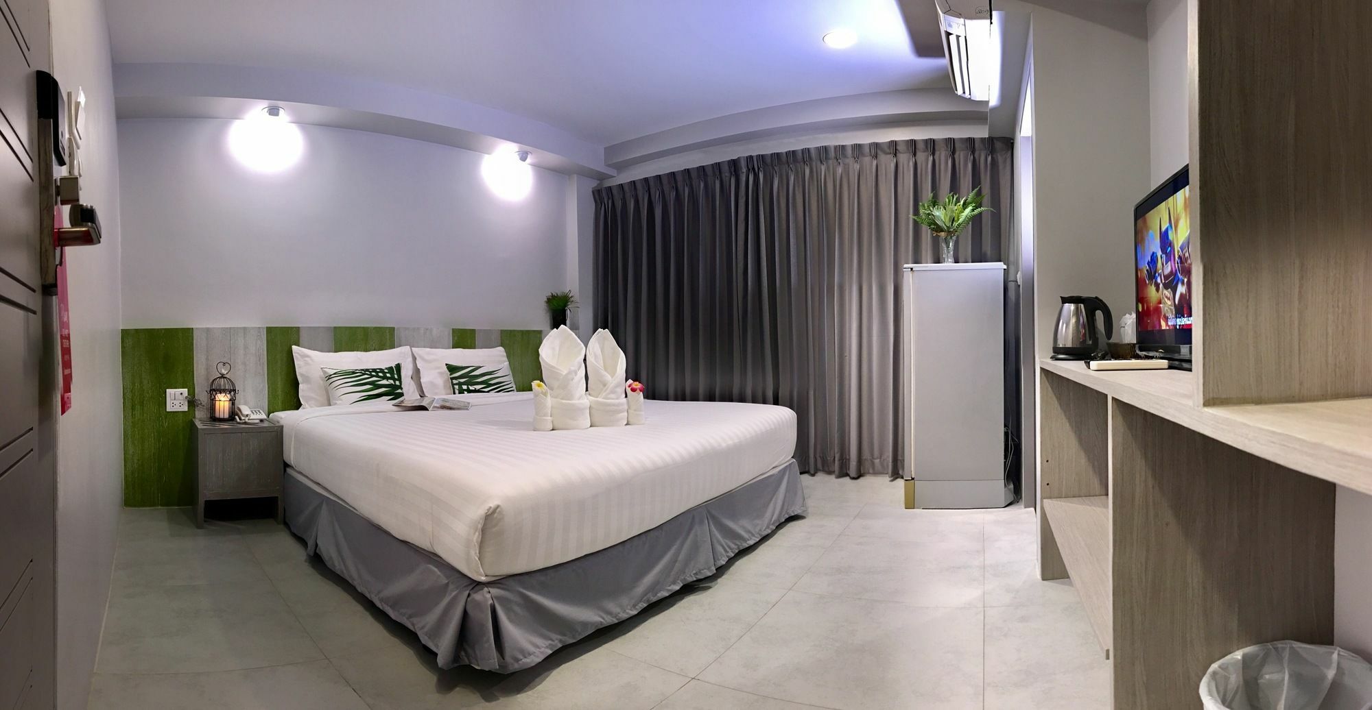 The Pat Hotel Pantai Jomtien Bagian luar foto